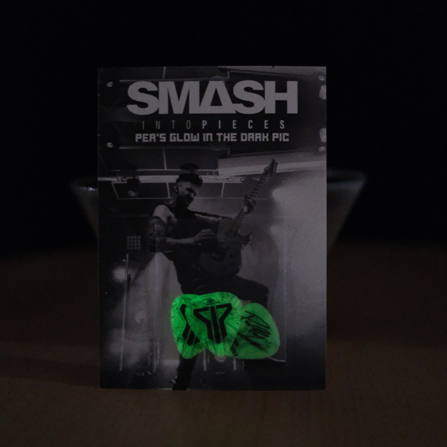 Glow In The Dark Picks - Per's